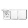 Jaeger ABB Ocean horizontalus lizdas 3 x Schuko su įžeminimu, 250 V/16 A, IP44 atsparus purslams, baltas