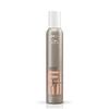 Lengvos fiksacijos plaukų putos Wella Eimi Natural Volume (2) 300ml