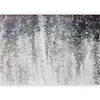 Fototapetai - Rami oazė kabančių lapų kompozicija pilkame fone