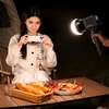 Apšvietimo Įranga - Ulanzi C60 60W Bi Colour Video Light, 2500K–6500K, 3300mAh