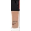 „Shiseido Synchro Skin Radiant Lifting“ skystas makiažo pagrindas, 260 Cashmere SPF 30, 30 ml