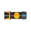 „Fiskars“ žarnos jungtis, įjungimas / išjungimas 13–15 mm (1/2–5/8 colio)