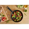 TEFAL keptuvė | G2710653 Taigi perdirbta | Kepimas | Skersmuo 28 cm | Tinka indukcinei kaitlentei | Fiksuota rankena | Juodas