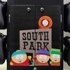 Numskull Stojak na priedai Gaming Locker South Park Logo