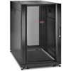 APC NETSHELTER SX 18U SERVER RACK ENCLOSURE 600MM X 1070MM W/ SIDES Juodas