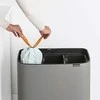 Šiukšlių dėžė Brabantia Bo Touch, 3 x 11 l, Betono pilkos spalvos
