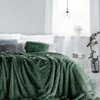 Eurofirany DESIGN 91 Minkšto kailio struktūros pledas TIFFANY su sidabriniu siūlu, 150X200 cm, spalva: tamsi žalia