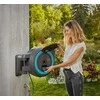Gardena Akumuliatorinė prie sienos tvirtinama žarnos ritė PowerRoll XXL, rinkinys, 40 m žarnos, mėlyna/pilka