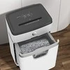 Hewlett Packard (HP) HP ONESHRED 12MC dokumentų smulkintuvas, mikropjovimas, P-5, 12 kortelių, 25l, šviesiai pilkas
