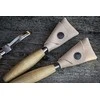 Šaukštų drožinėjimo peilis Morakniv® 163, lenkta geležtė 70x2,5mm. 25mm vidinis skersmuo. Dvigubi ašmenys, beržinė rankena
