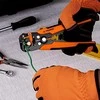 Kabelio nužievinimo, kirpimo bei užspaudimo automatinės replės Truper®