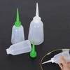 Plastikiniai 100ml buteliukai su smailiu aplikatoriumi