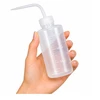 LDPE 250 ml ploviklio buteliukas – skysčio dozatorius naudojimo vietoje