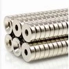 Oem Neodimio apvalus magnetas su M3 skyle 10x3x3mm