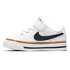 Nike bateliai