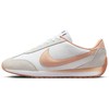 Nike bateliai