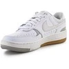 Nike bateliai