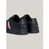 Tommy Hilfiger bateliai