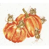 Bothy Threads Cross stitch kit "Pumpkin, Spice And All Things Mice" XHD68 30x26 cm