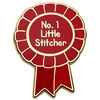 Bothy Threads Needle Minder "Little Stitcher" XA29 3x4 cm