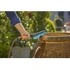 Gardena "Cleansystem" rankinis šepetys "Hard" S, su vandens jungtimi, skirtas mažesniems paviršiams