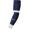 Futbolo rankovės Nike Matchfit Slevee Team//Strike SLV WC22 Team tamsiai mėlynos spalvos CU6419 410/FQ8282 410 (L/XL)