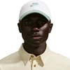 Kepurė su snapeliu Nike Club balta ir mėtų spalvos FB5368 105 (M/L)