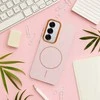 4Kom Oem FRAME MAG COVER dėklas suderinamas su MagSafe skirtas Samsung Galaxy A36 powder rožinės spalvos