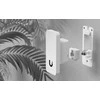Šakotuvas „Ubiquiti UniFi Access“ antros kartos kompaktiškas vidinis/išorinis skaitytuvas organizacijoms su integruotu pasveikinimo garsiakalbiu ir LED blykste.