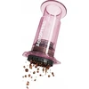 AeroPress – skaidrios rožinės spalvos kavos virimo aparatas