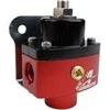 Aeromotive Kuro slėgio reguliatorius Aeromotive Nerūdijančio plieno karbiuratorius 750 AG ORB-06 raudonas/juodas