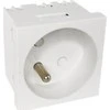 Modulinis elektros lizdas 2P+Z, 45x45, standartinis - pritaikytas kelių modulinių lizdų konstrukcijai. ALANTEC