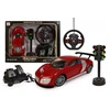 Artyk Automobilis su vairu ir šviesoforais