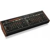 Behringer SYNCUSSION SY-1 - analoginis perkusinis sintezatorius