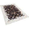 Beliani Odos skiautės kilimas 140 x 200 cm rudos smėlio spalvos OKCULU