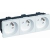 OBO Bettermann Bettermann Maitinimo lizdas M45 trigubas su / U 16A balta - 6120262