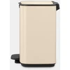 Brabantia atkritumu tvertne ar pedāli Bo, 4l, soft beige