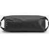 Brooks Vairaračio krepšys BROOKS SCAPE HANDLEBAR ROLL, juoda, talpa 9-11 l, tvirtinimas dirželiais, atsparumas vandeniui IPX4 (NAUJIENA)