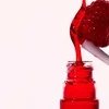 Clarins Vanduo Lip Stain skysti lūpų dažai, atspalvis: 09 Deep Raudona Vanduo, 7 ml