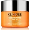 Clinique Superdefense Broad Spectrum SPF 40 Fatigue + First Signs Of Age Multi-correcting Gel jauninamasis veido kremas-gelis, 30 ml