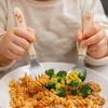 Baby Ono Babyono nerūdijančio plieno šaukštelis šakutė kreminis 1065/03