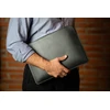 BALTAN Odinis dėklas su zamkiem do MacBooka Air 15" juoda