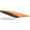 BALTAN Odinis dėklas su zamkiem do MacBooka Pro 14" ruda