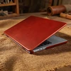 BALTAN Odinis dėklas Premium do MacBooka Pro 16" M5 ruda
