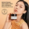 Bio Balance Super Glow šviesinamasis priešraukšlinis rytinis ir vakarinis gelis-kremas veidui, 50 ml