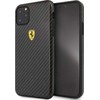 „Ferrari Ferrari“ kietas dėklas FESPCHCN58CBBK „iPhone 11 Pro“ gėrimas / gėrimas „On Track“ anglies efektas