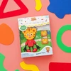 Glo Pals Glo Pals, Danielio Tigro figūrėlė vonioje – rinkinys su dviem sensoriniais kubeliais, švytinčiais vandenyje