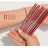 „Gosh Velvet Touch Vitamin E“ lūpų kontūro pieštukas „Lip Liner 001 Nougat Crisp“ 1,2 g