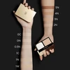 Guerlain „Parure Gold Skin Control“ matinį efektą suteikiantis kompaktiškas makiažo pagrindas – papildymas 2N neutralus 8,7 g