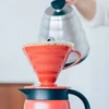 Hario V60-02 plastikinis lašintuvas raudonas